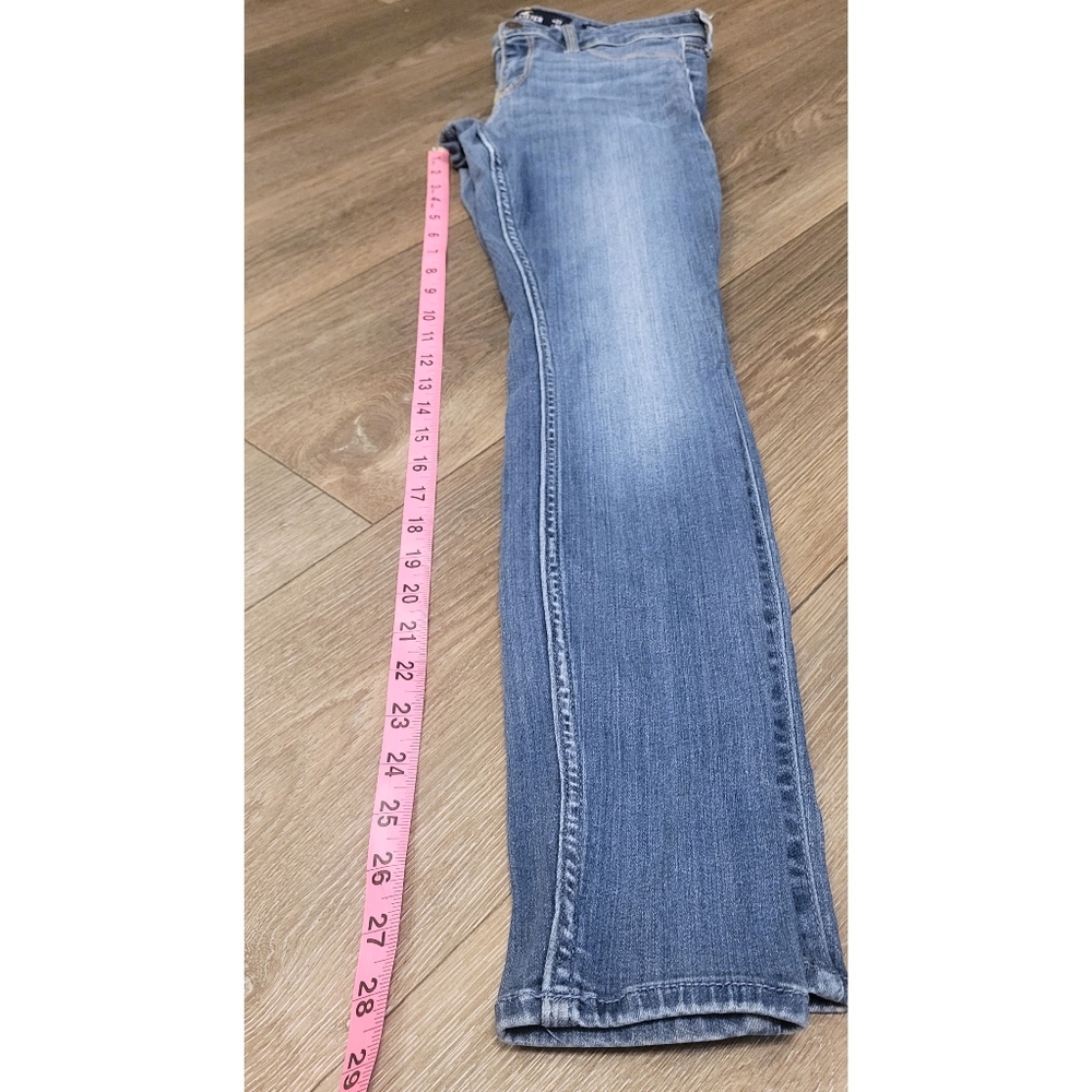 Hollister Low Rise Light Wash Skinny Jeans mid-2000s - Picture 6 of 6